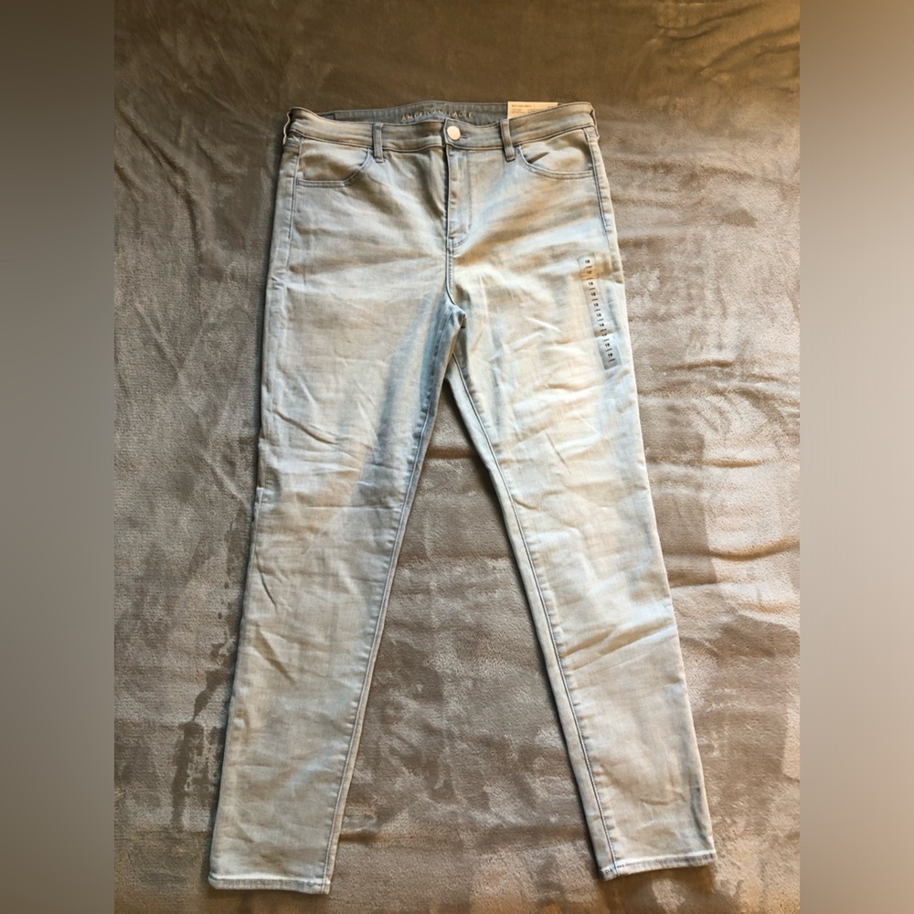 American Eagle Ne(x)t level stretch high rise jeggings. Sz 18 long. NWT